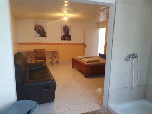 chambre 50 m² avec salle de bain